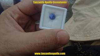 Tanzanite of round shape